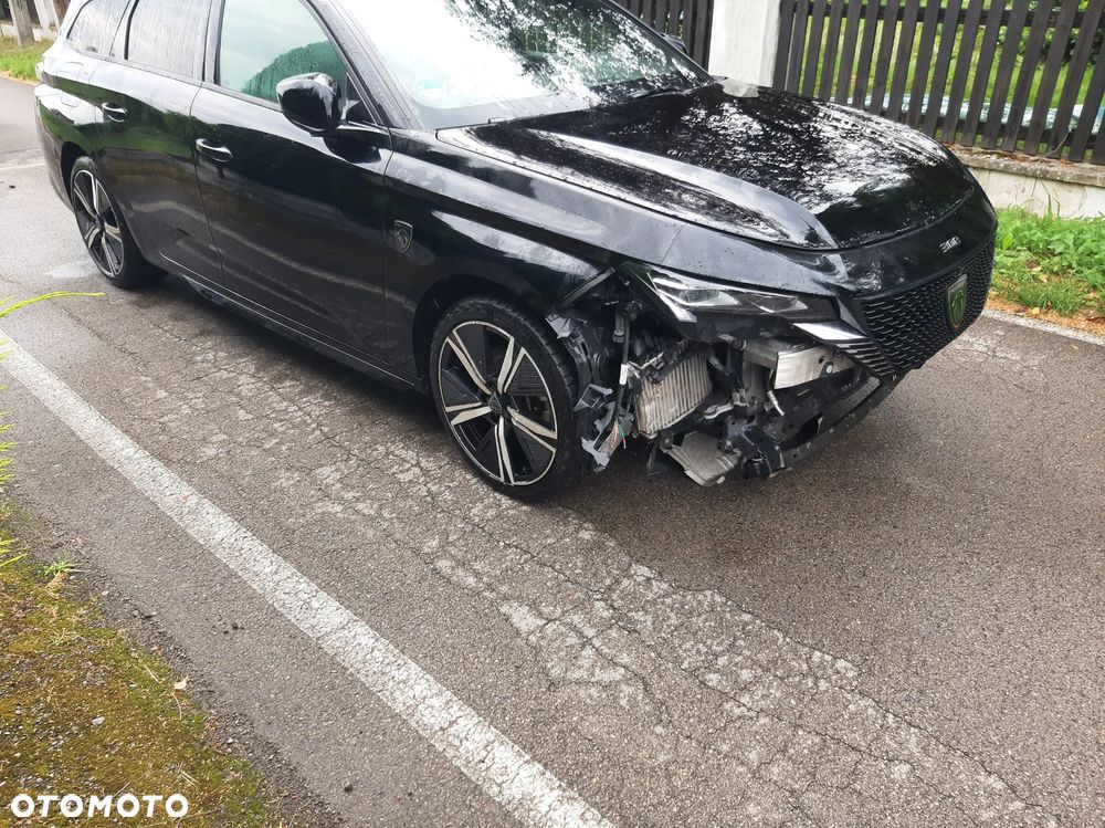 Peugeot 308 1.2 PureTech GPF GT S&S EAT8 - 6