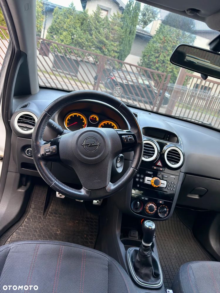 Opel Corsa - 13