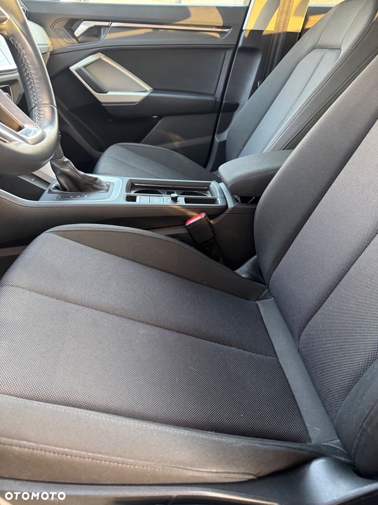 Audi Q3 Sportback - 28