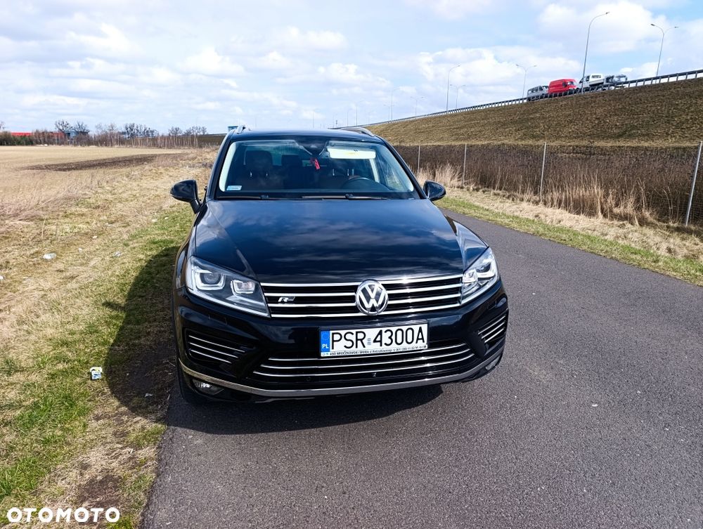 Volkswagen Touareg - 2