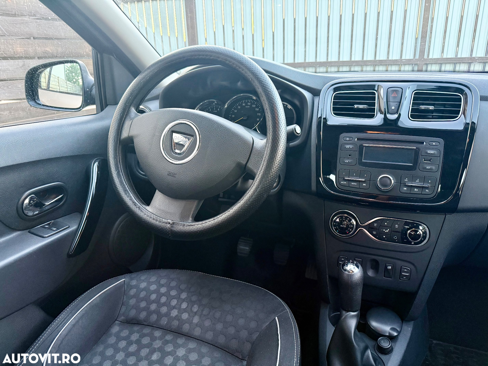 Dacia Logan - 11