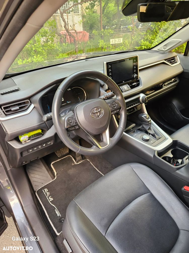 Toyota RAV4 2.5 VVT-iE 4x4 Luxury Premium - 12