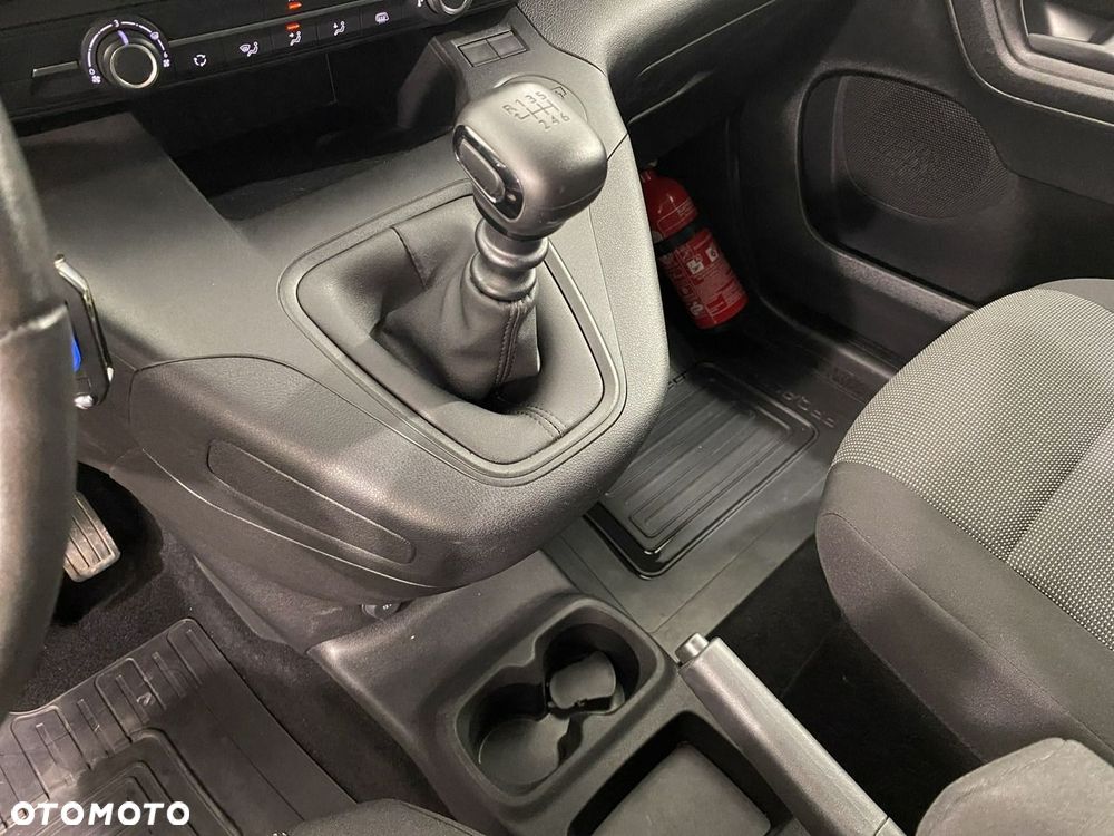 Toyota Proace City - 19