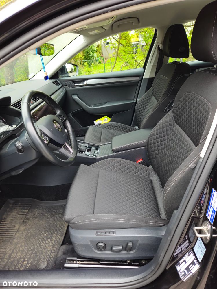 Skoda Superb 2.0 TDI Style DSG7 - 6