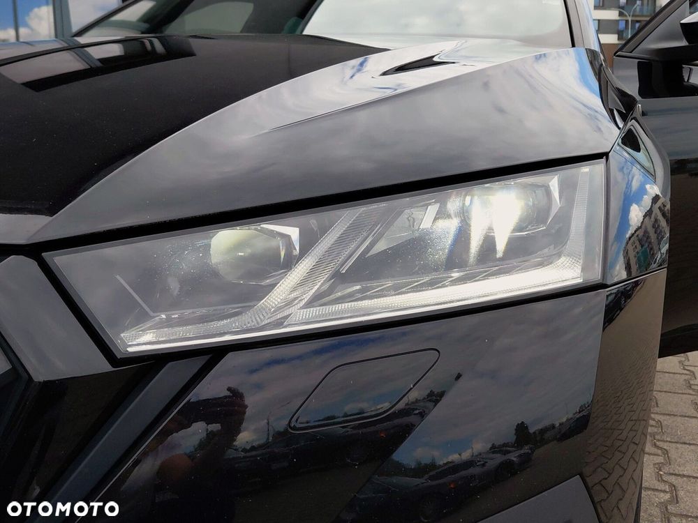 Skoda Octavia 2.0 TDI Sportline DSG - 38