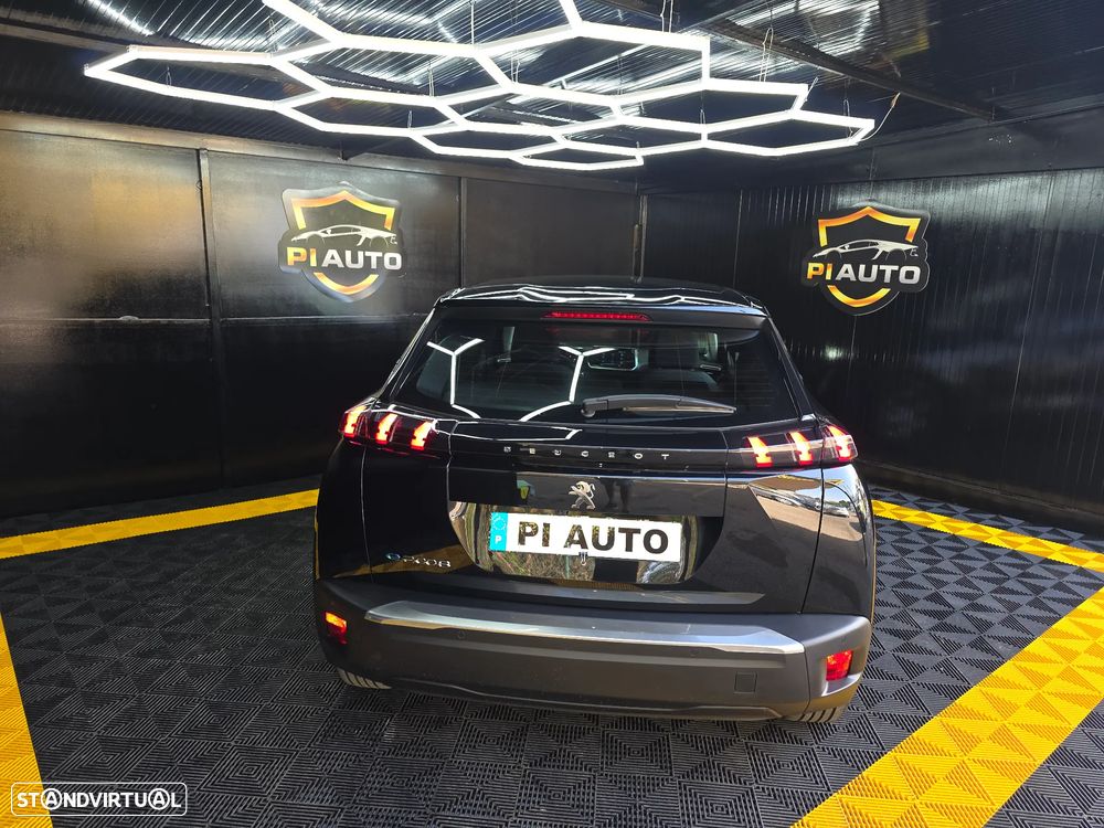 Peugeot e-2008 50 kWh Active Pack - 6