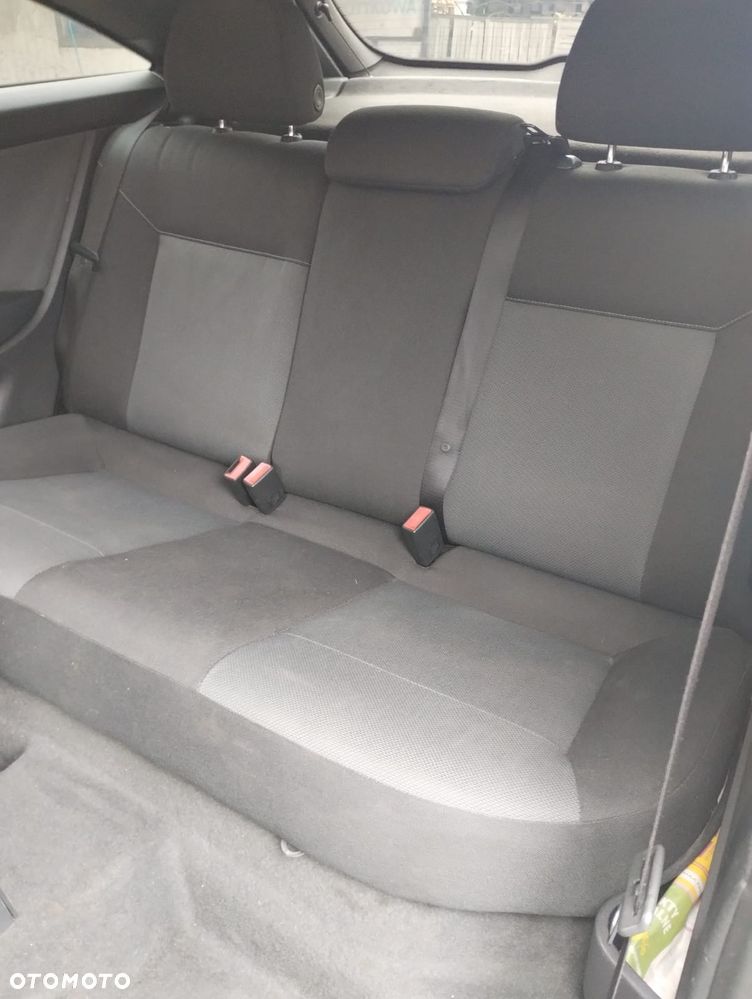 Opel Astra 1.6 - 5