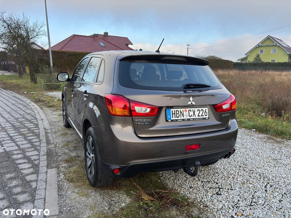 Mitsubishi ASX 1.8 DI-D 2WD Diamant Edition - 4