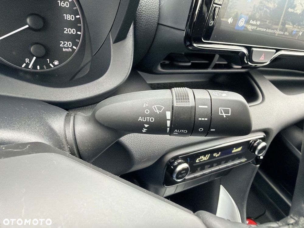 Toyota Yaris - 17