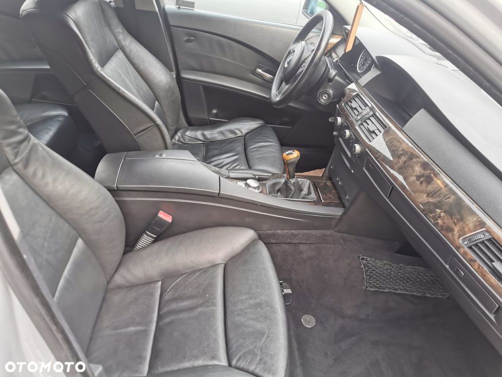 BMW Seria 5 - 18