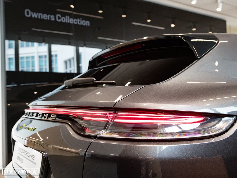 Porsche Panamera Sport Turismo 4 E-Hybrid Platinum Edition PDLS - 14