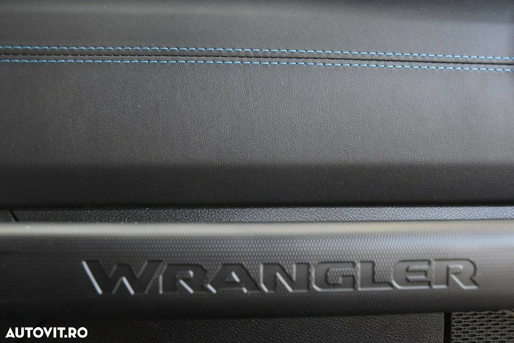 Jeep Wrangler - 26
