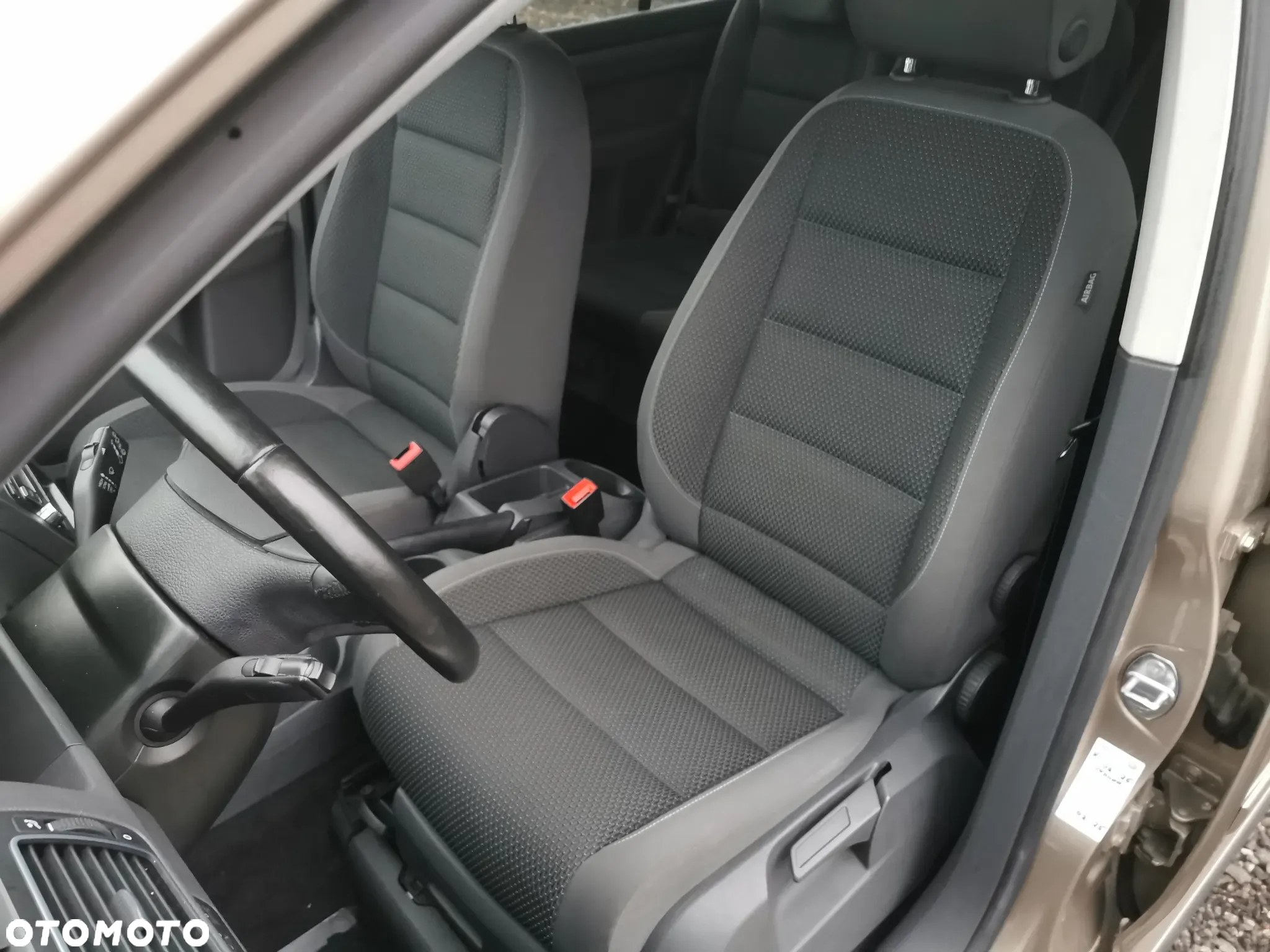 Volkswagen Touran 1.4 TSI Comfortline - 18