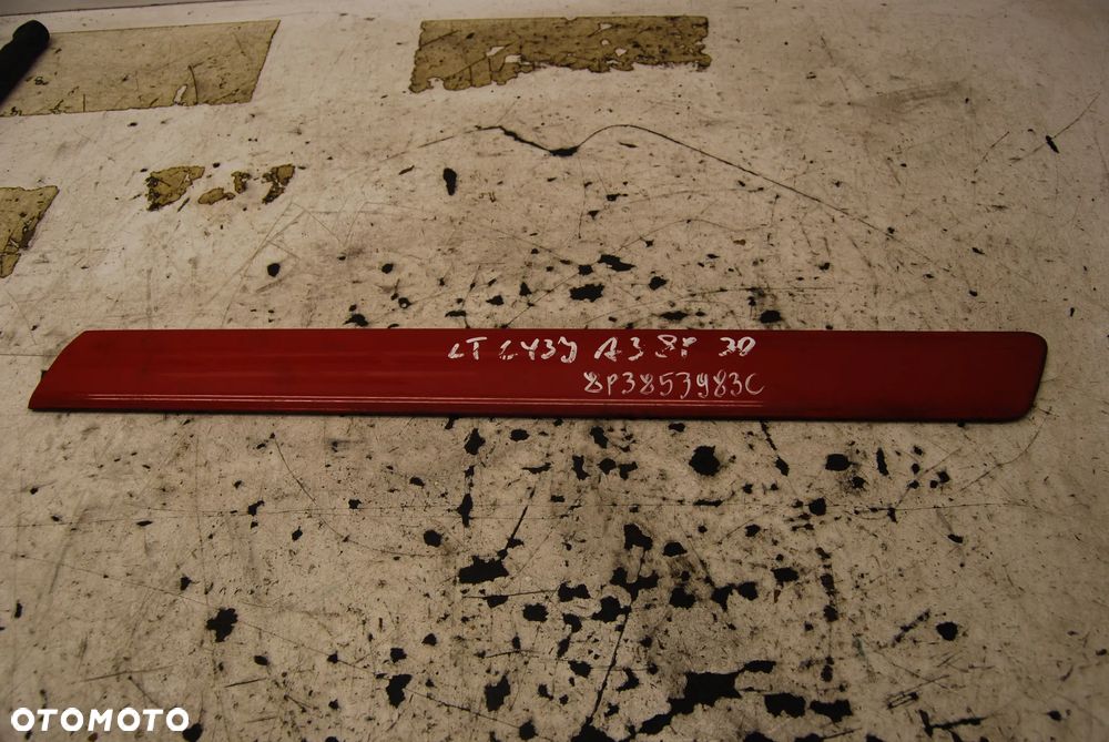 LISTWA BŁOTNIKA LEWY PRAWY TYŁ 8P3853983B 8P3853984 AUDI A3 8P 3D LZ9Y/ LY3J/ LY9B/ LY7W 8P3853983C - 4