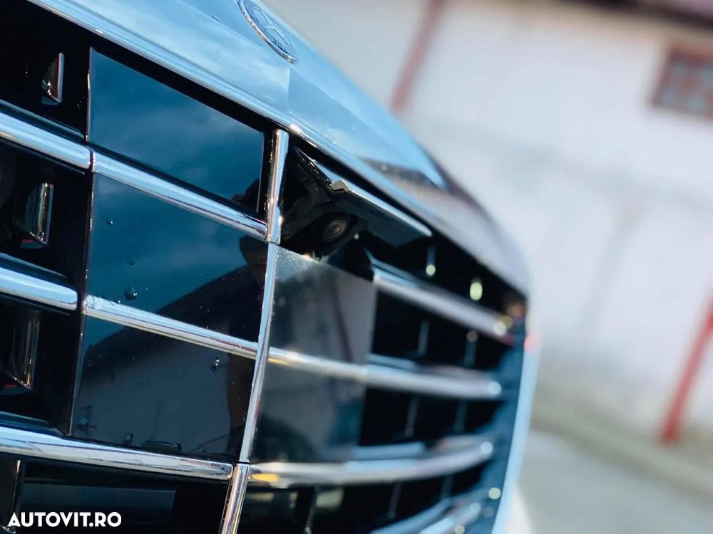 Mercedes-Benz S 350 d 4Matic 9G-TRONIC - 11