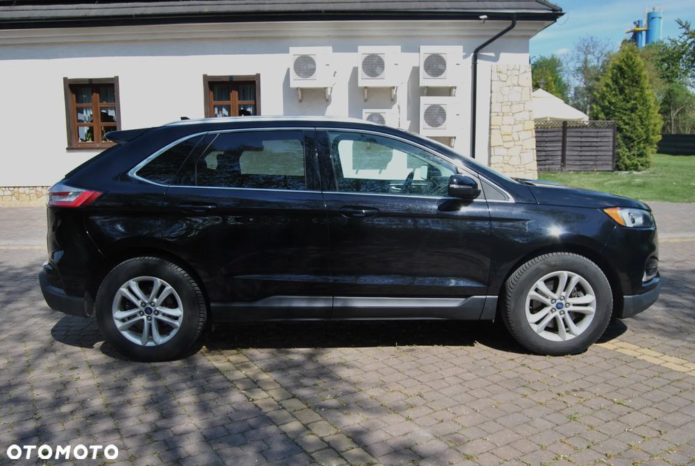 Ford Edge - 19