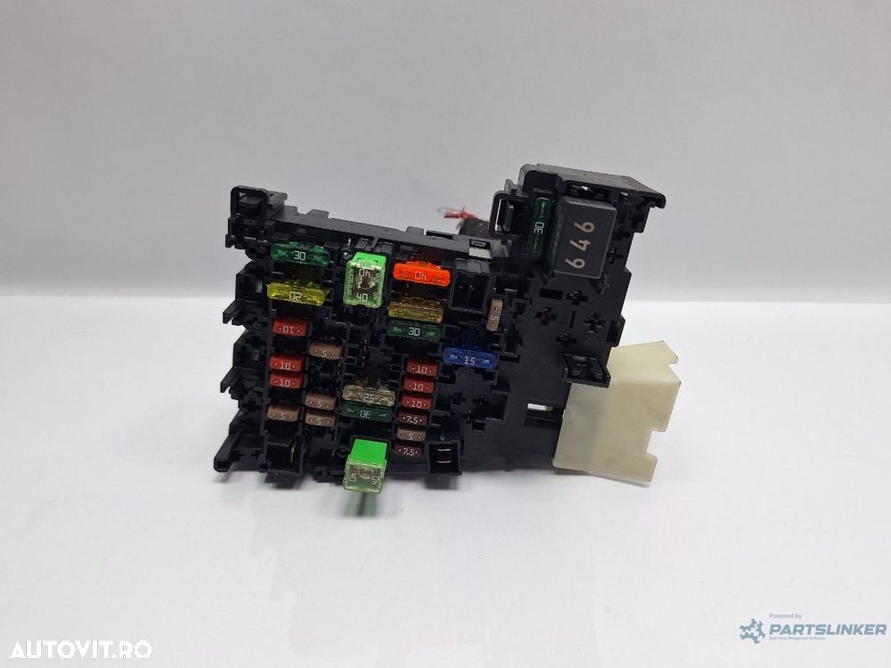 Panou sigurante SKODA OCTAVIA Combi 5E5 2012 - > TDI CKFC, CRMB, CYKA 5Q0937615C - 1