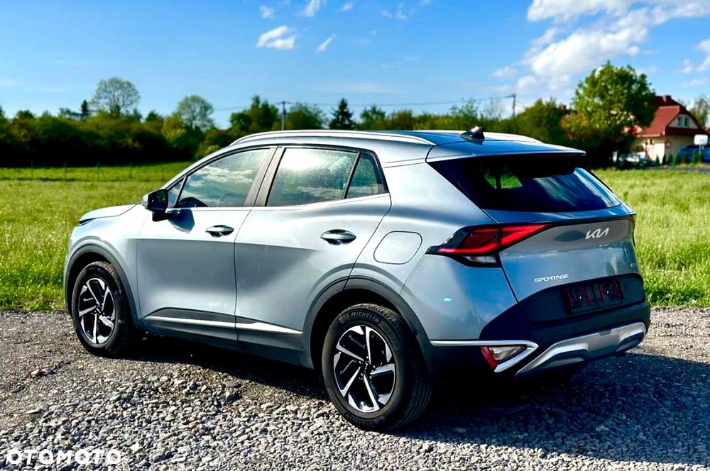Kia Sportage 1.6 T-GDI PHEV Business Line 4WD - 16