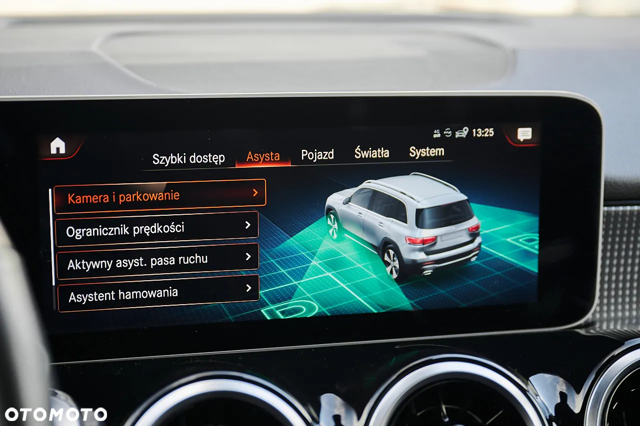 Mercedes-Benz GLB 200 d Progressive 8G-DCT - 32