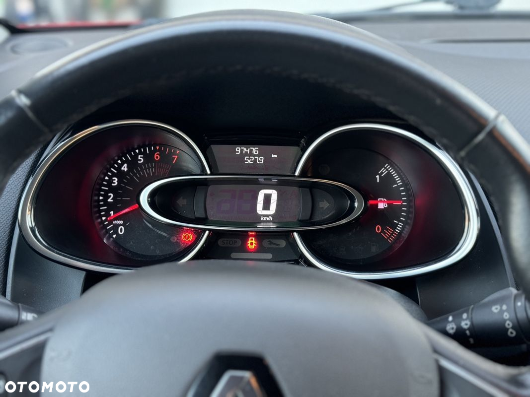 Renault Clio 1.2 16V 75 LIMITED - 35
