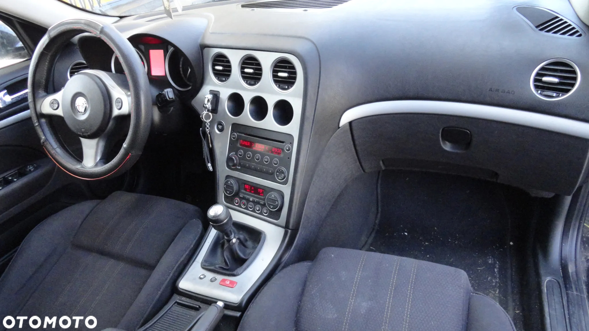 Alfa Romeo 159 1.9JTDM Distinctive - 12