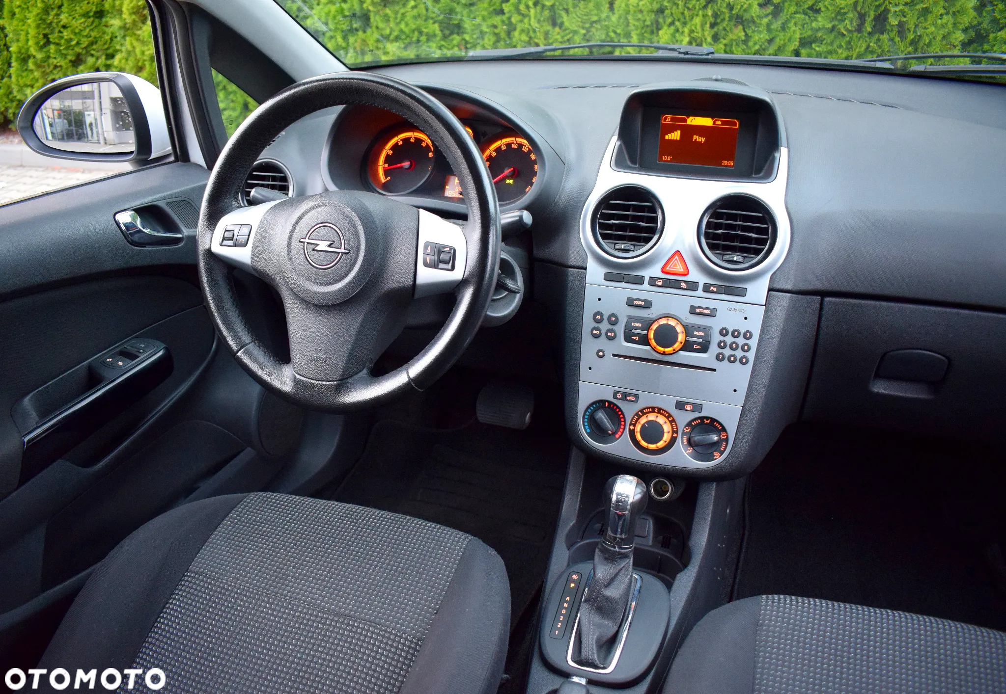 Opel Corsa 1.4 16V Automatik Selection - 7