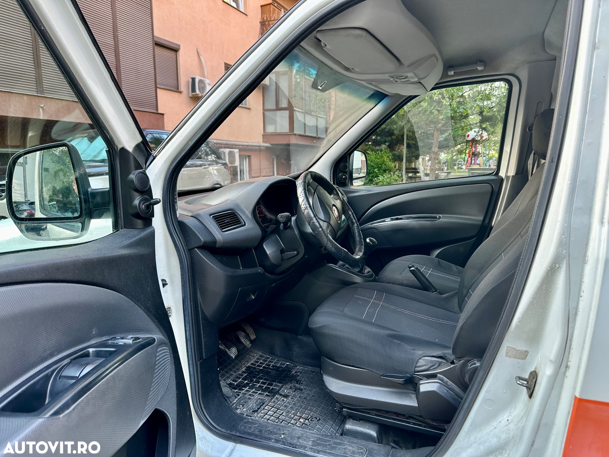 Fiat Doblo Combi 1.3 Mjet - 8