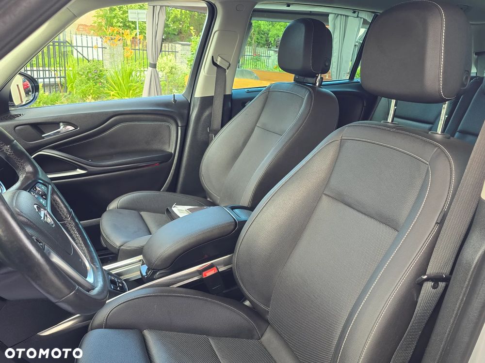 Opel Zafira 1.6 T SIDI Cosmo - 27