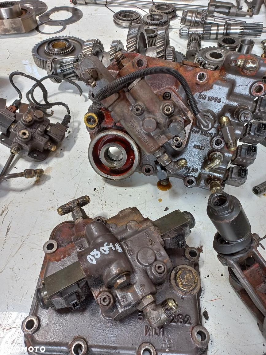 Części Massey Ferguson 3080,3090 skrzynia biegów,rewers,synchronizator,dynashift,cewka,podnośnik,most,kabina,widełki,koło zębate,kosz,zwolnica,pompa - 10