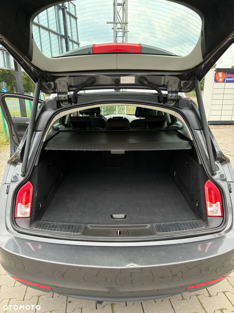 Opel Insignia 2.0 CDTI Active - 10
