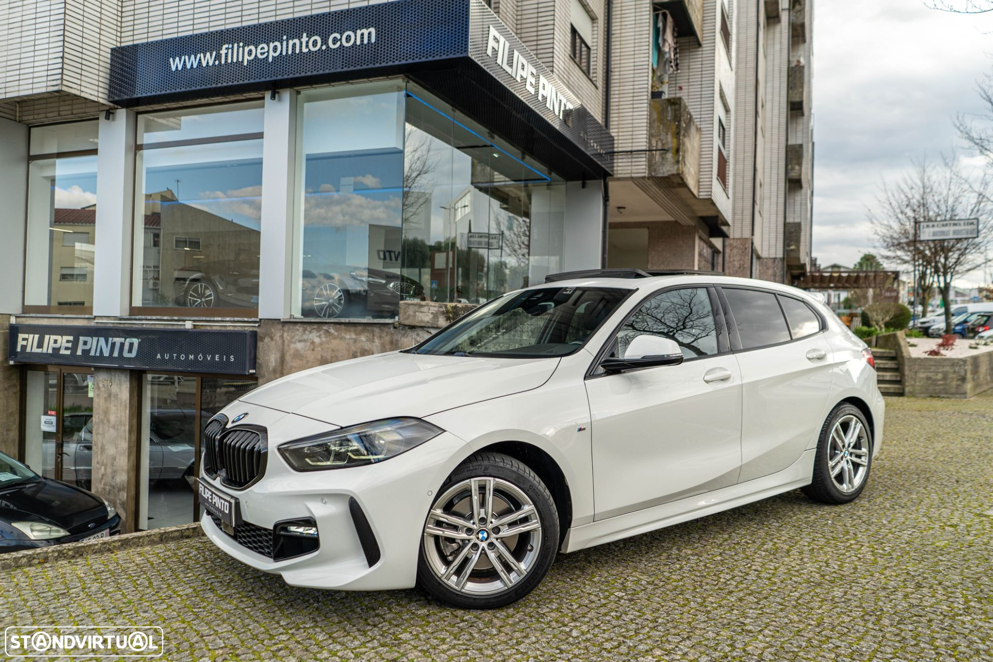 BMW 116 d Pack Desportivo M Auto - 2
