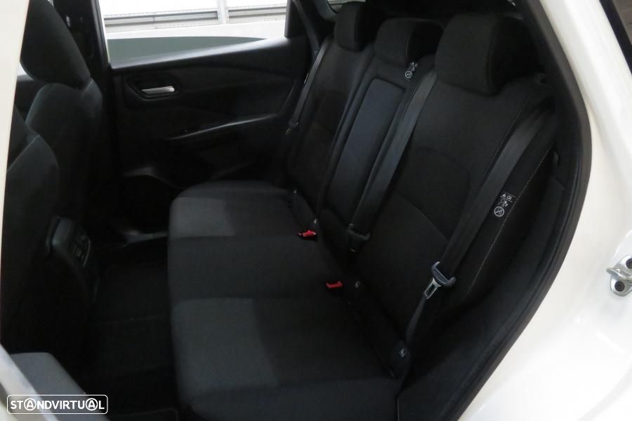 Nissan Qashqai 1.3 DIG-T Premiere Edition - 29