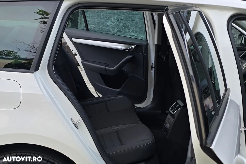 Skoda Octavia - 12