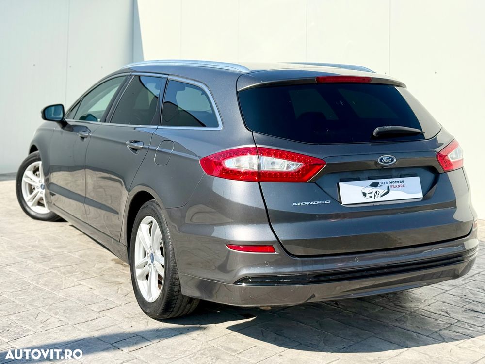 Ford Mondeo 2.0 TDCi Powershift Business - 3