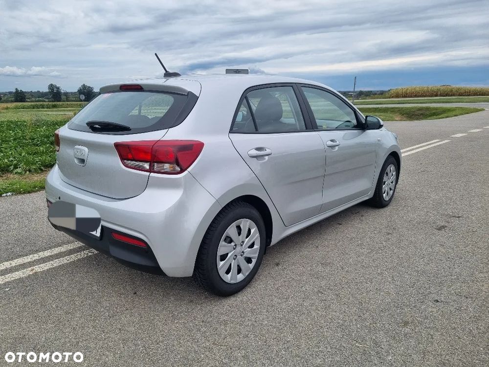 Kia Rio 2022 photo 3