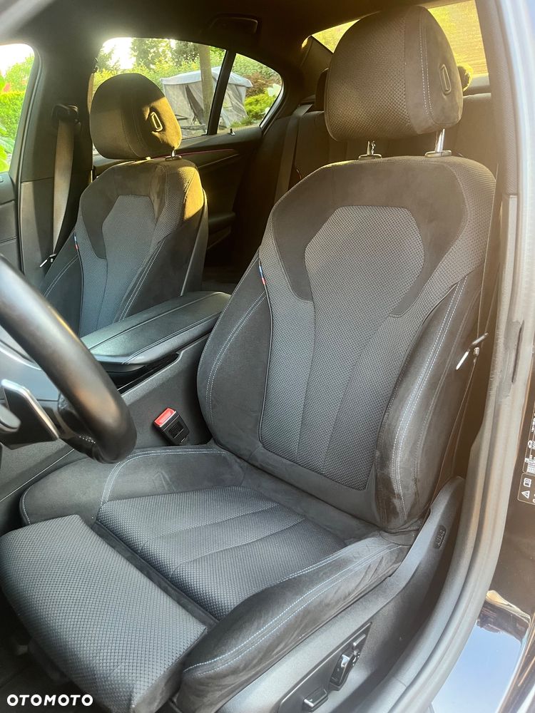BMW Seria 5 520d xDrive M Sport sport - 26
