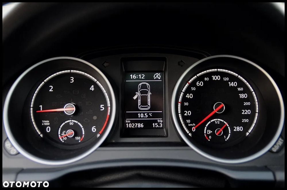 Volkswagen Scirocco 2.0 TDI BMT Perfectline R-Style DSG - 36