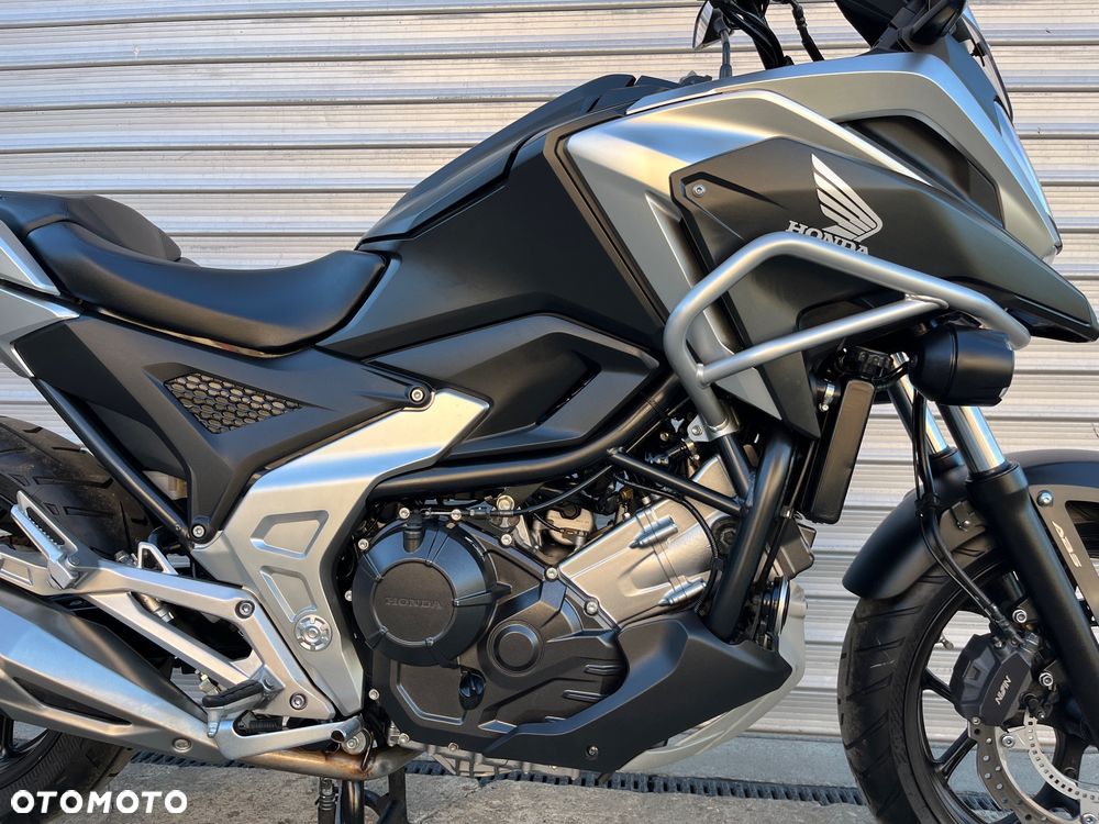 Honda NC - 20
