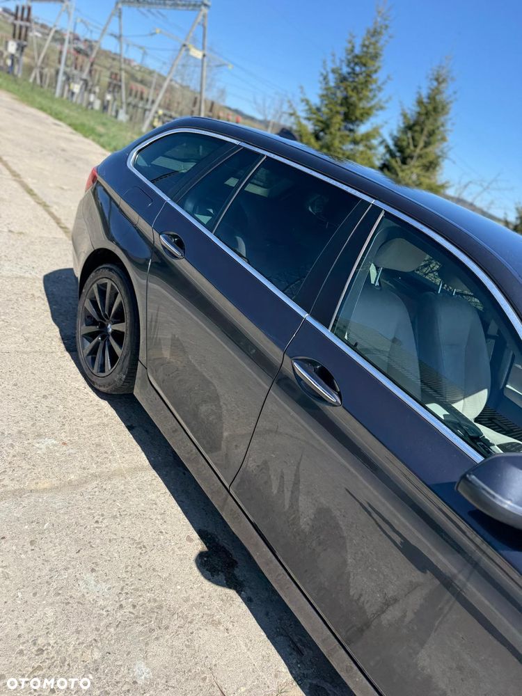 BMW Seria 5 520d Efficient Dynamics Luxury Line sport - 5
