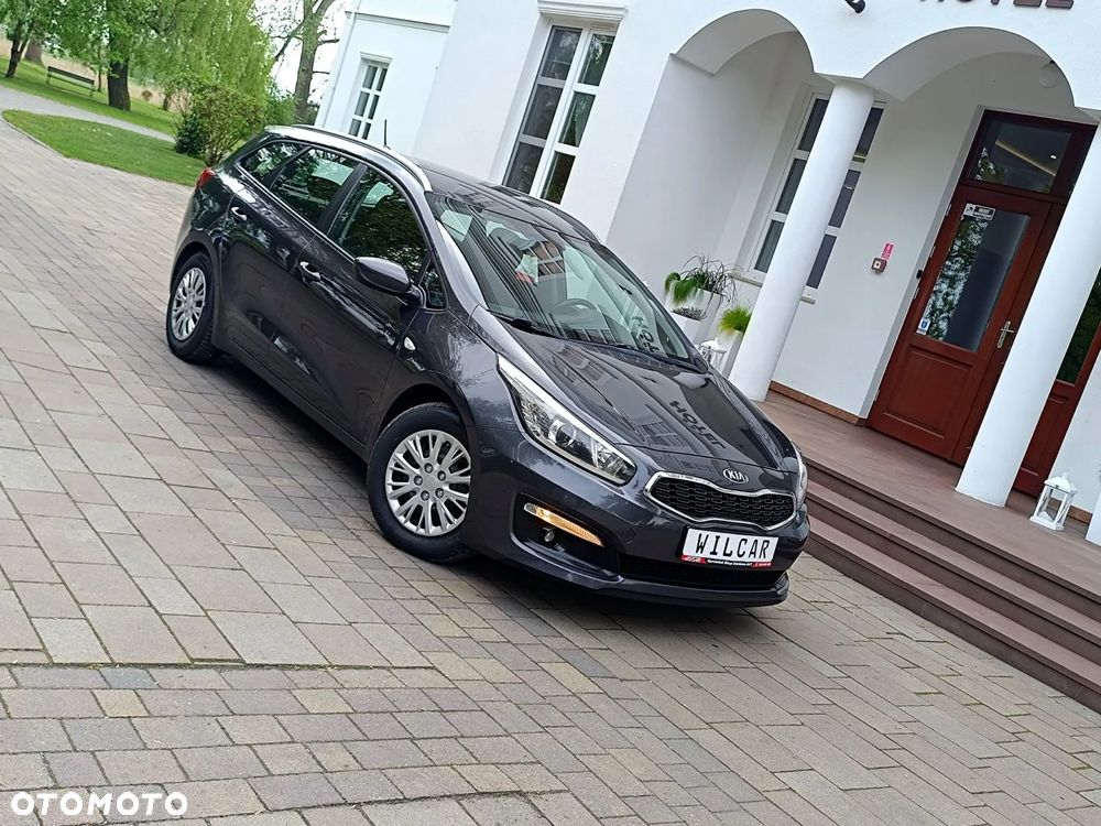 Kia Ceed 1.6 CRDi L - 37
