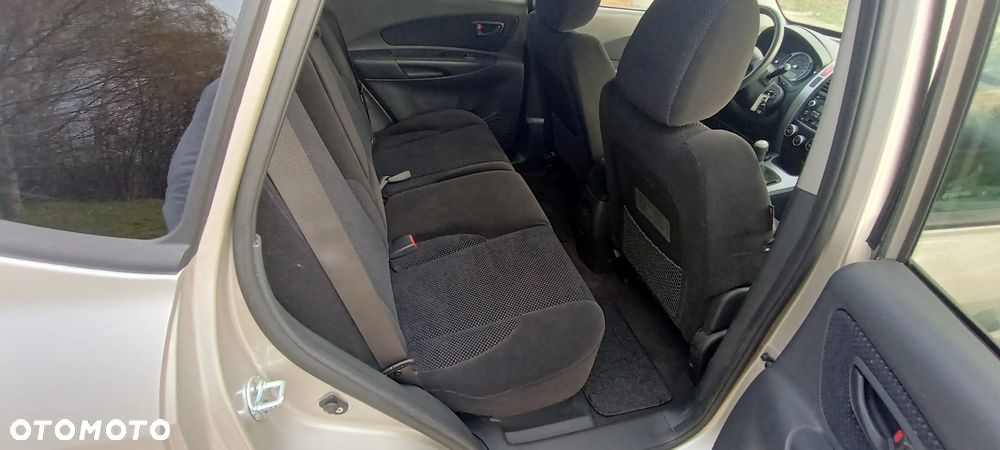 Hyundai Tucson 2.0 4WD GLS - 21