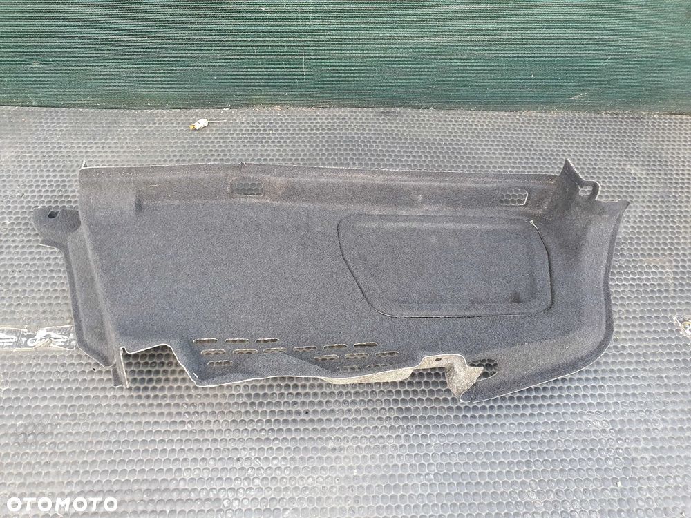 Boczki Boczek 8K5863887A 8K5863888F Bagażnika Tapicerka Soul Czarne Audi A4 B8 Sedan - 11