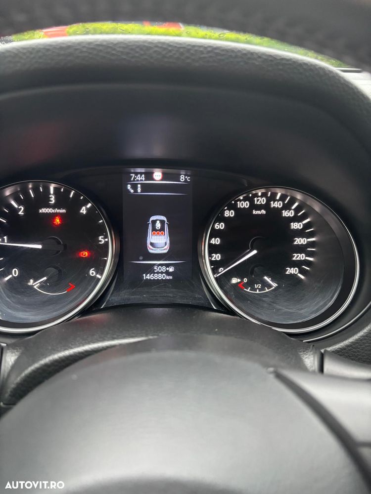 Nissan Qashqai 1.6 DCI Start/Stop Tekna - 6