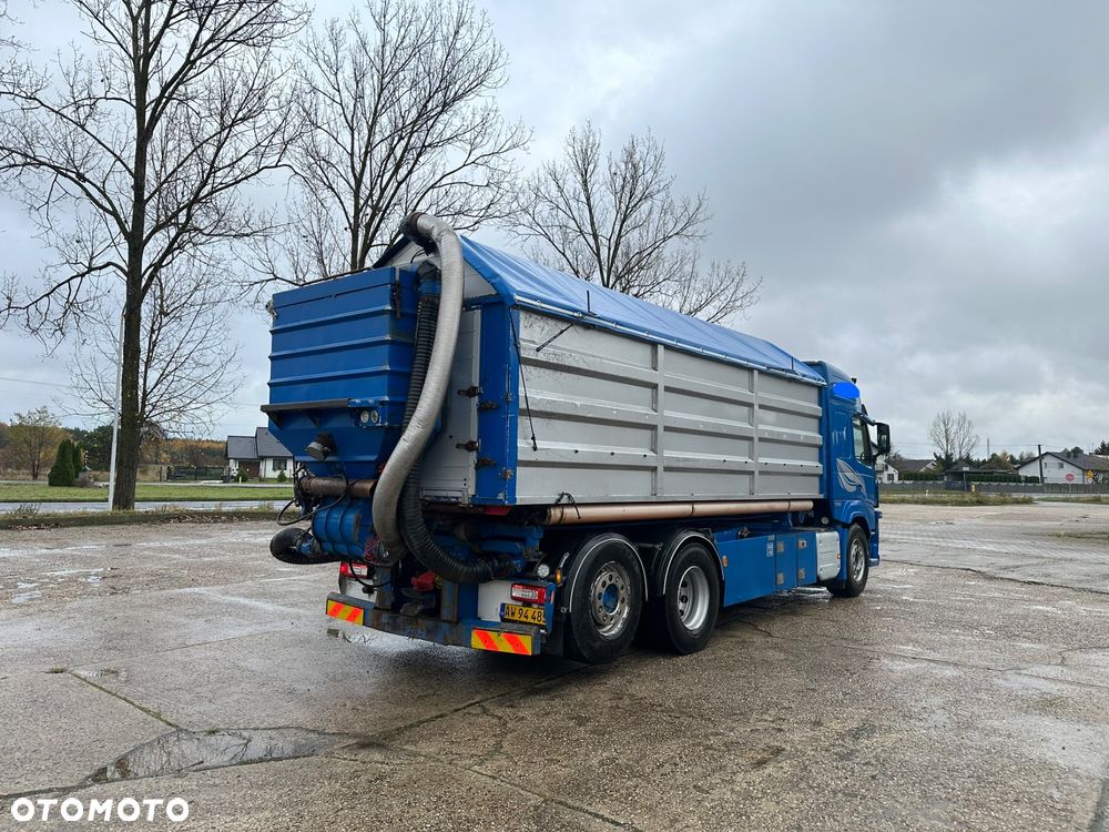 Volvo FM 500  WYWROTKA DO ZBOZA Z POMPA SAMOZALADOWCZA - 8