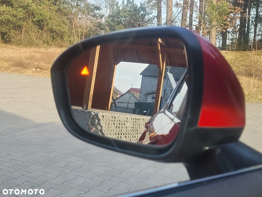 Mitsubishi Outlander - 21