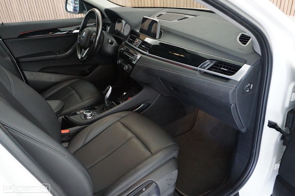 BMW X2 sDrive18d Aut. Advantage Plus - 11
