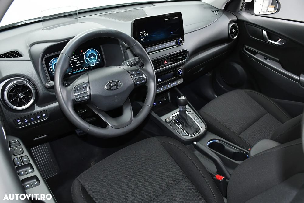 Hyundai KONA 1.6 CRDi 48V-Hybrid DCT Trend - 13