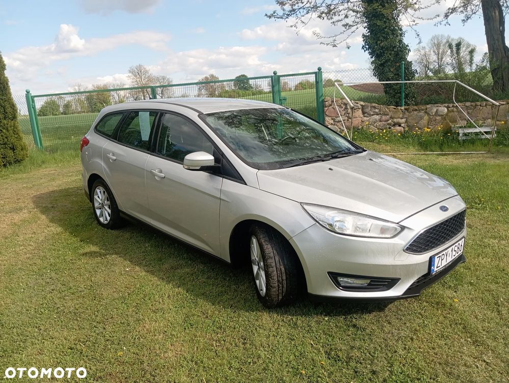 Ford Focus 1.5 TDCi DPF Start-Stopp-System Business - 4