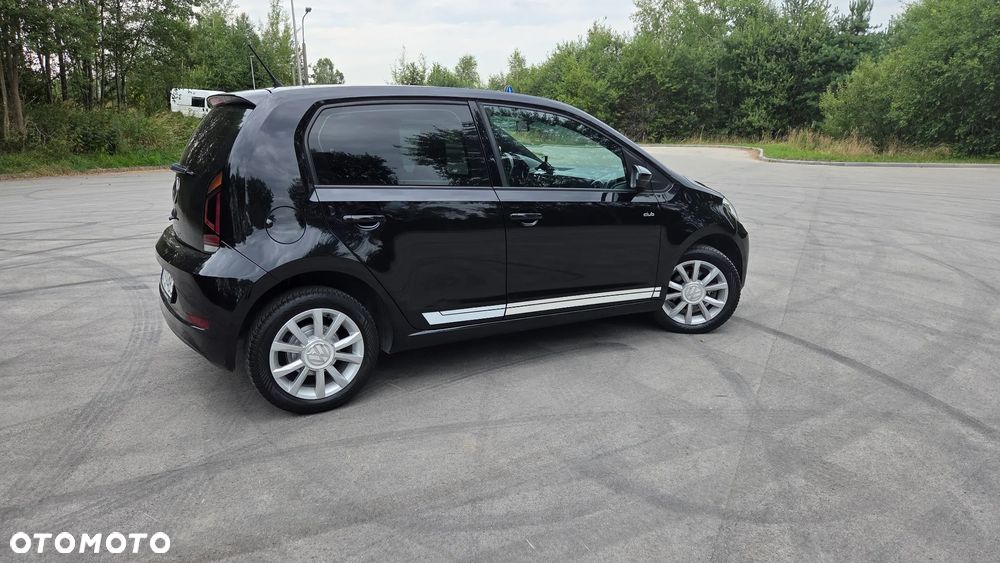 Volkswagen up! club - 6
