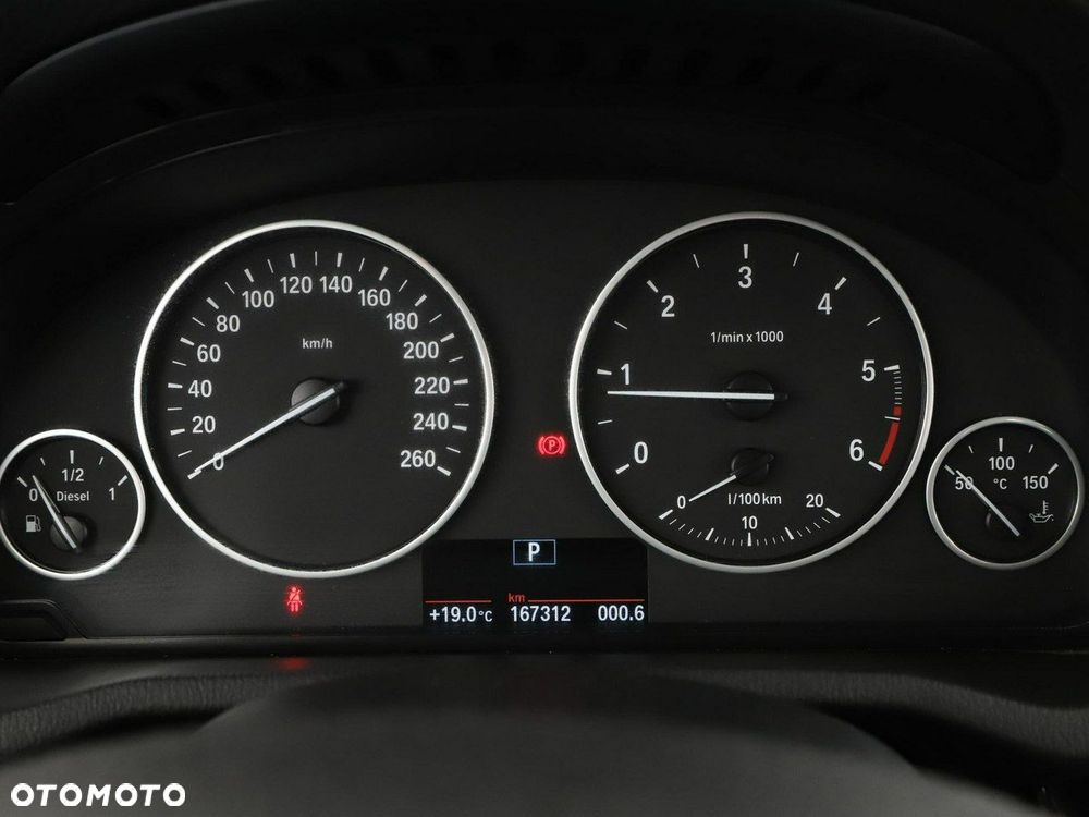 BMW X3 xDrive20d - 23